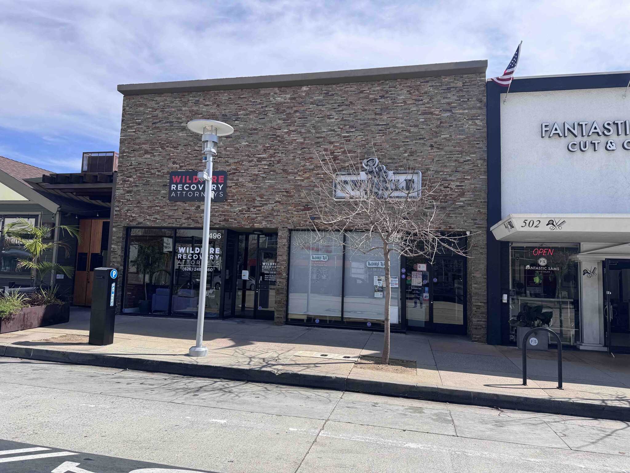 496-500 S Lake Ave, Pasadena, CA à louer Photo intérieure- Image 1 de 3