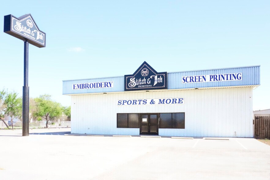 6006 Ayers St, Corpus Christi, TX à louer - Photo du bâtiment - Image 2 de 17