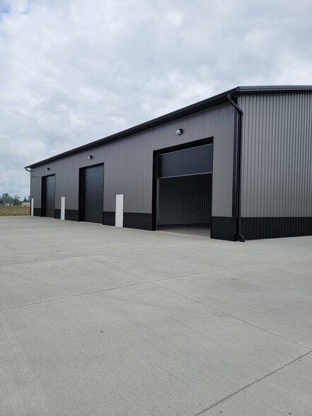 401 Snyder Drive- Building. A, Huxley, IA for sale - Building Photo - Image 3 of 12