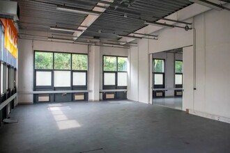 2 Rue De La Prairie, Villebon-sur-Yvette à louer Photo intérieure- Image 2 de 5