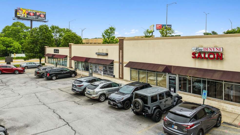 17100 S Dixie Hwy, Hazel Crest, IL for sale - Building Photo - Image 2 of 6