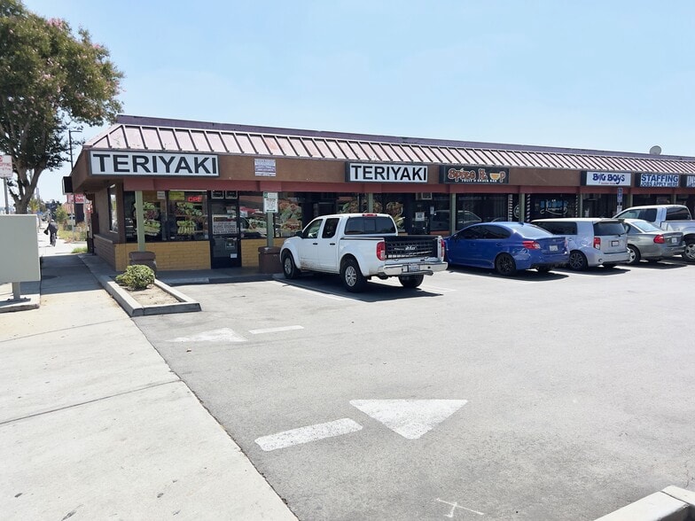13300-13310 Valley Blvd, La Puente, CA for sale - Building Photo - Image 3 of 9