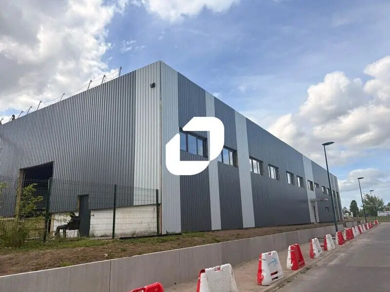 1 Rue Jacques De Vaucansson, SAINT-OUEN-L'AUMONE for lease Building Photo- Image 1 of 23