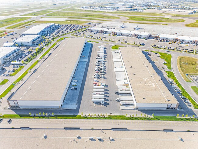 Plus de détails pour 240 Aero Way NE, Calgary, AB - Industriel à louer