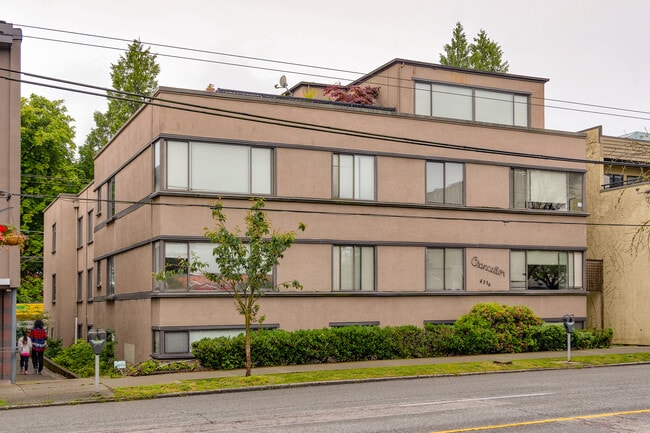 Plus de détails pour 4326 & 4336 West 10th Avenue – à vendre, Vancouver, BC