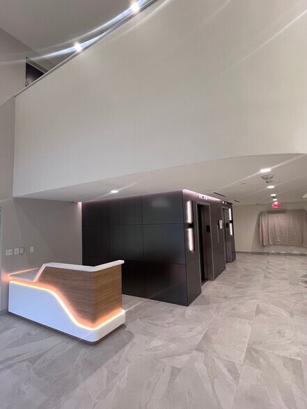 11700 Beltsville Dr, Beltsville, MD for lease - Interior Photo - Image 2 of 35