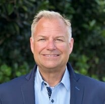 Michael Elliott