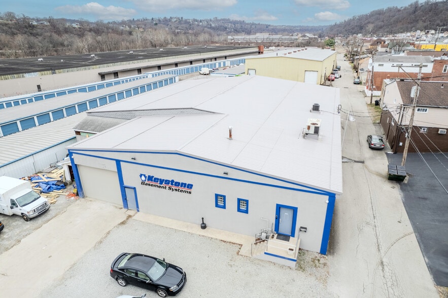 205 31st St, Mckeesport, PA for sale - Building Photo - Image 3 of 42