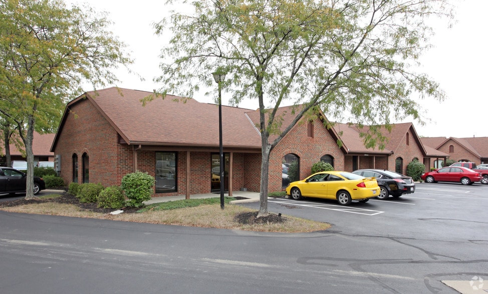 3962 Brown Park Dr, Hilliard, OH for lease - Primary Photo - Image 3 of 26