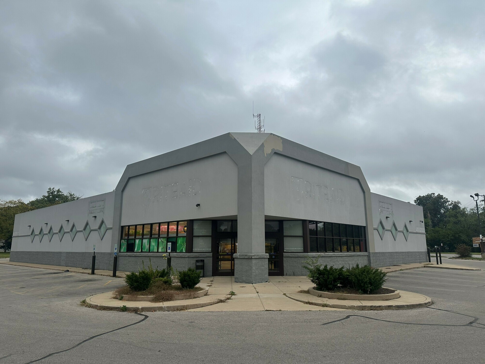 5224 Dorr St, Toledo, OH for sale Building Photo- Image 1 of 5