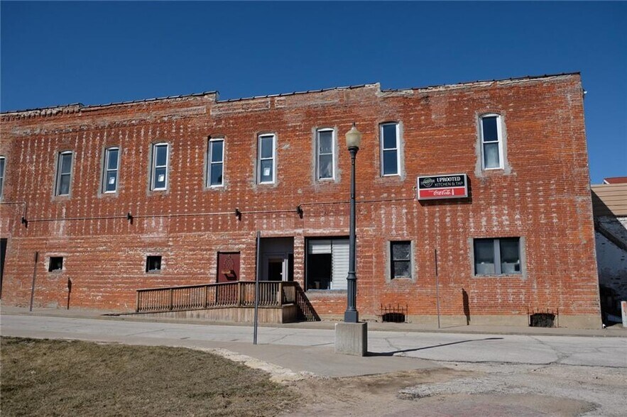 1000 Tinsman Ave, Trenton, MO à vendre - Photo du bâtiment - Image 3 de 15