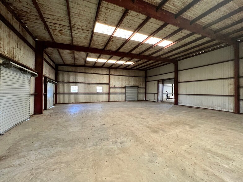 2440 E Highway 377, Granbury, TX à vendre - Photo intérieure - Image 2 de 35