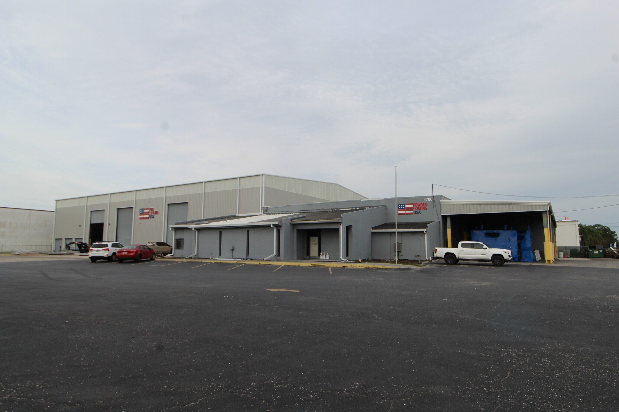 4700 Middle Ave, Sarasota, FL for lease Building Photo- Image 1 of 13