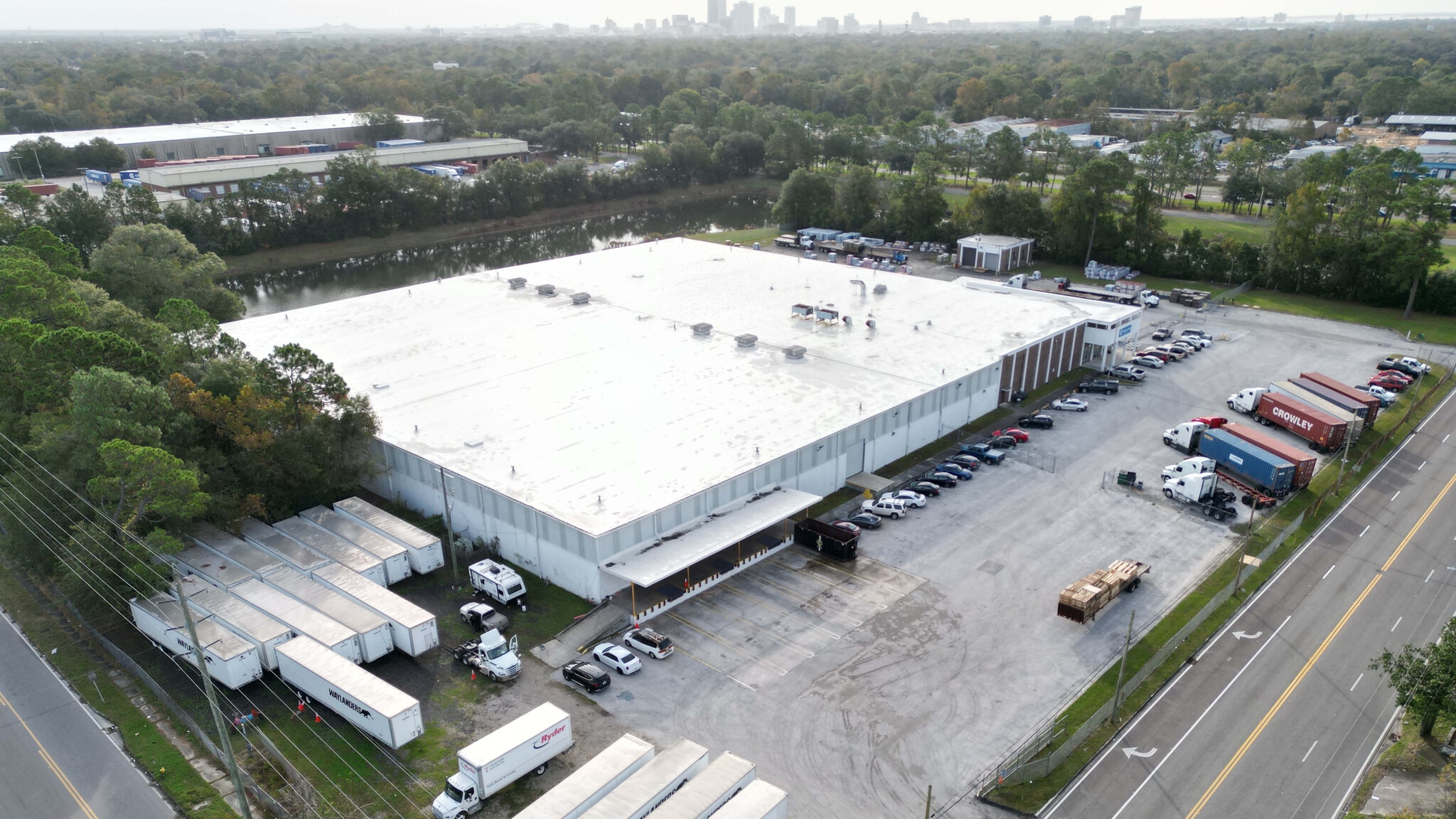 3333 N Canal St, Jacksonville, FL for lease Primary Photo- Image 1 of 4