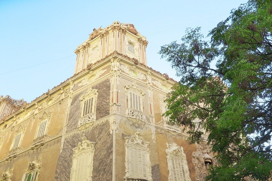 Retail in València for lease - Building Photo - Image 3 of 20