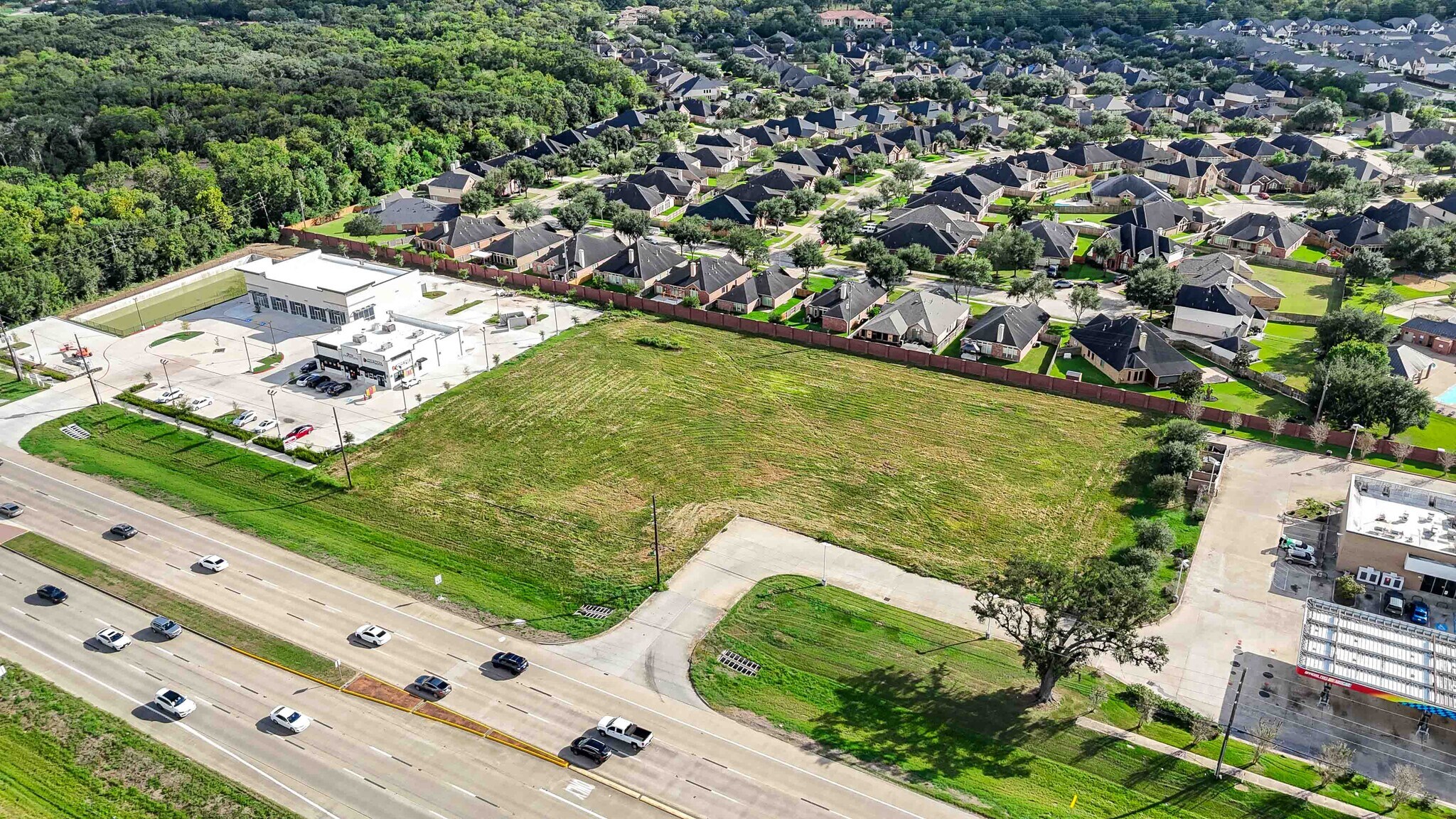 11600 Highway 6, Fresno, TX à vendre Photo du bâtiment- Image 1 de 9