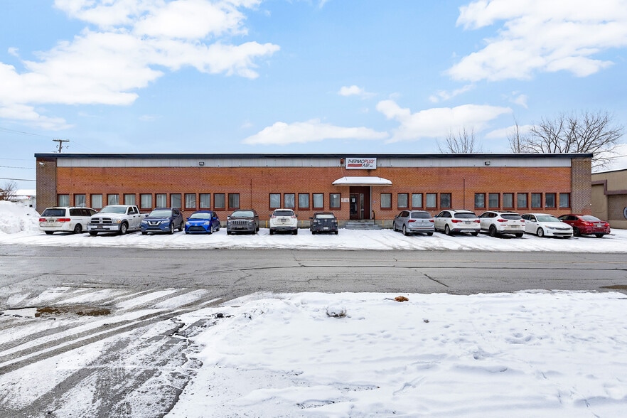 262 Rue Scott, St-Jérôme, QC for lease - Building Photo - Image 2 of 38
