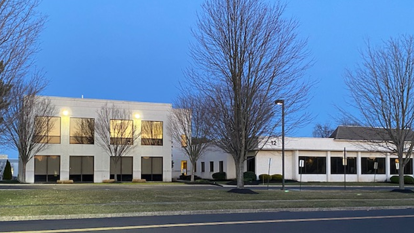 12 Penns Trl, Newtown, PA for lease - Building Photo - Image 1 of 29