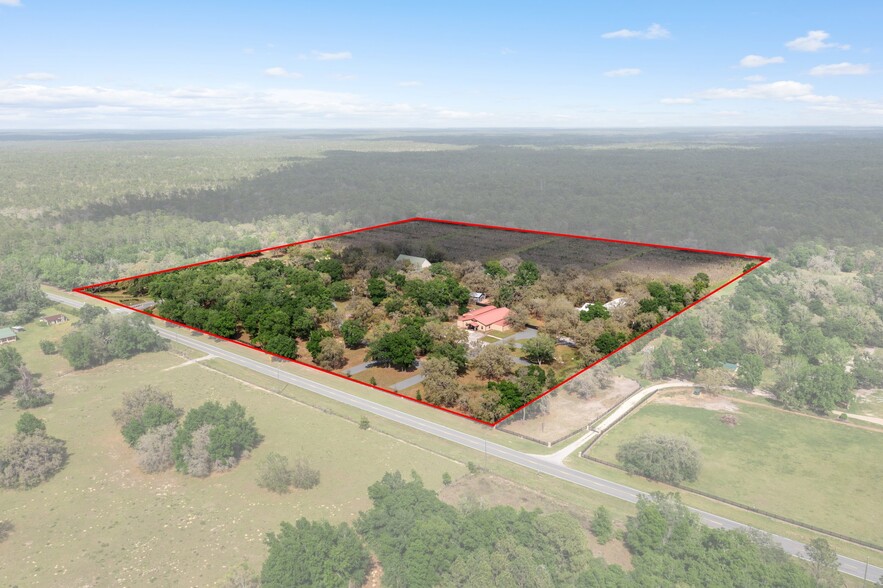 8123 S Lecanto Hwy, Lecanto, FL for sale - Primary Photo - Image 1 of 89