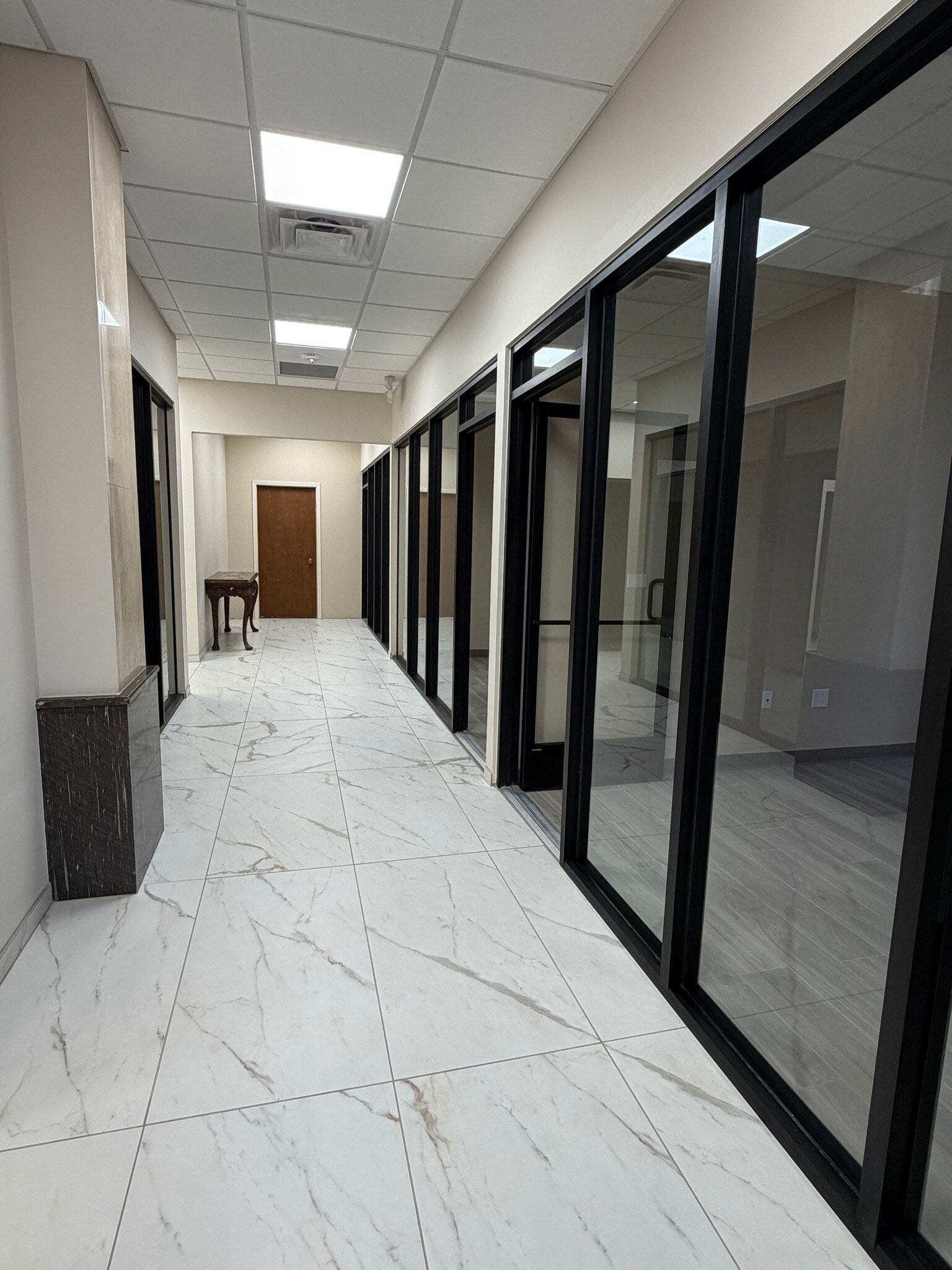 320 Texas Ave, El Paso, TX for lease Primary Photo- Image 1 of 6