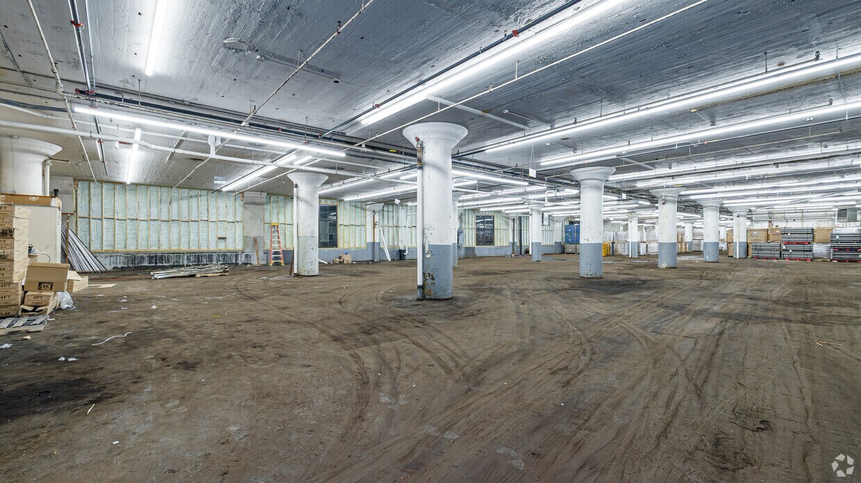 1309-1645 W Front St, Plainfield, NJ for lease Interior Photo- Image 1 of 6