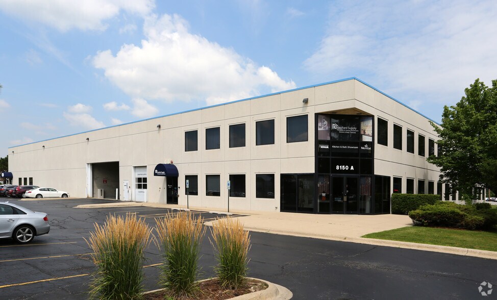 8150 Lehigh Ave, Morton Grove, IL à vendre - Photo du bâtiment - Image 2 de 21