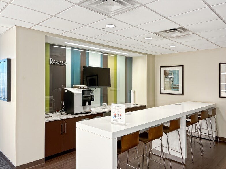600 Eagleview Blvd, Exton, PA à louer - Photo intérieure - Image 3 de 12