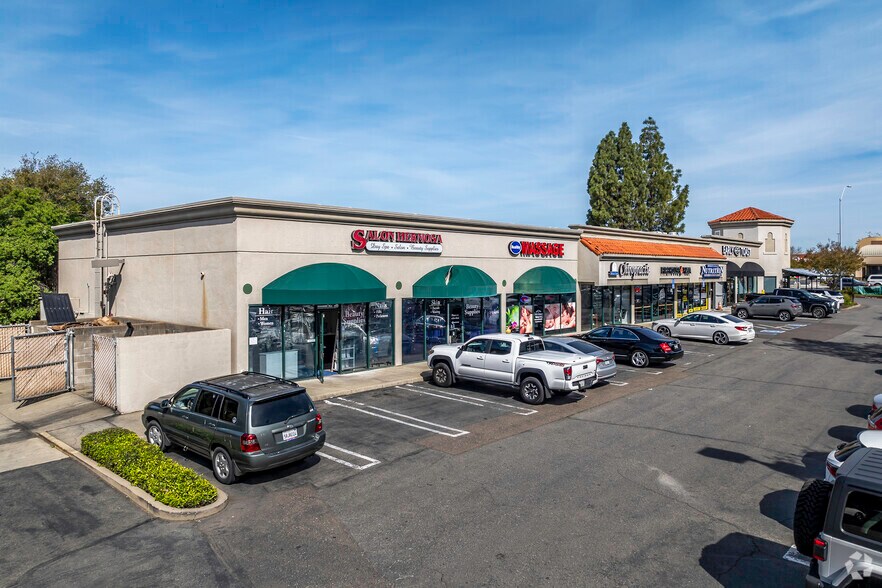 1950 Douglas Blvd, Roseville, CA à vendre - Photo du bâtiment - Image 3 de 11