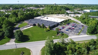Plus de détails pour 230 Industrial Dr, Franklin, OH - Industriel à vendre