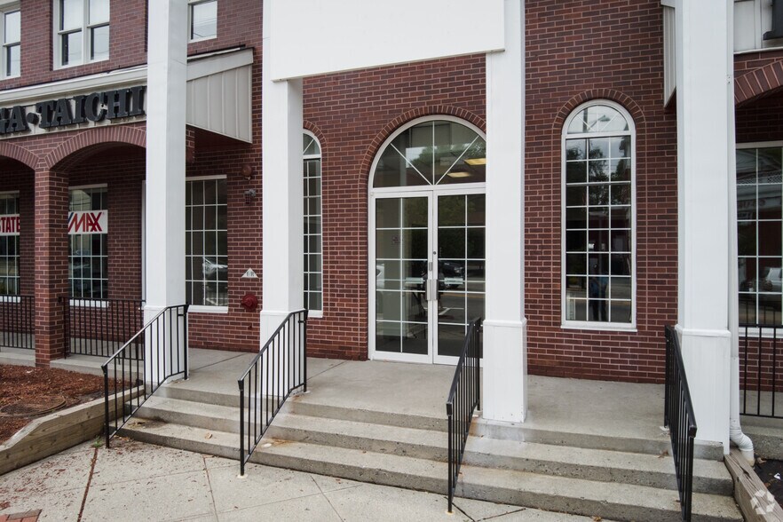 297 Kinderkamack Rd, Oradell, NJ à louer - Photo du bâtiment - Image 2 de 3