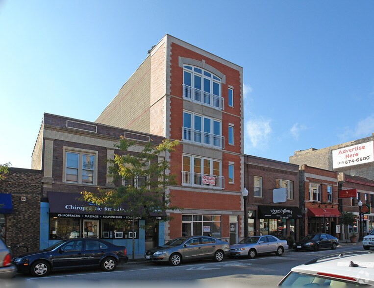 5140 N Clark St, Chicago, IL for sale - Building Photo - Image 2 of 13