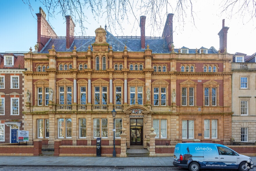 18-21 Queen Sq, Bristol for lease - Building Photo - Image 2 of 6