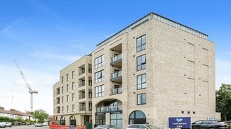 Plus de détails pour 1 Station Rd, Londres - Bureau à louer