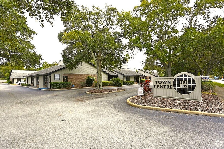 561 S Duncan Ave, Clearwater, FL for sale - Primary Photo - Image 1 of 11