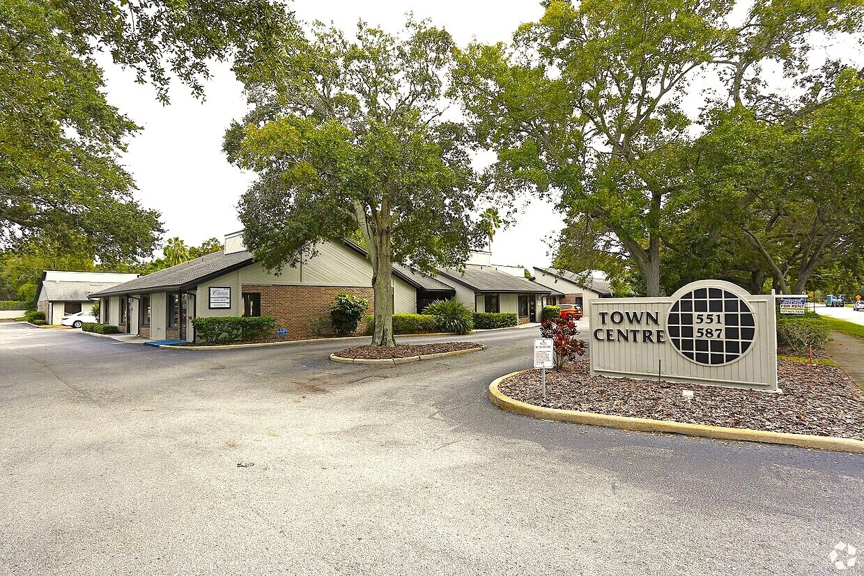 561 S Duncan Ave, Clearwater, FL for sale Primary Photo- Image 1 of 12