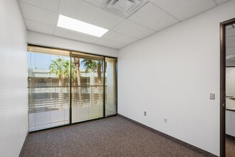 1490 S Price Rd, Chandler, AZ à louer Photo intérieure- Image 2 de 16