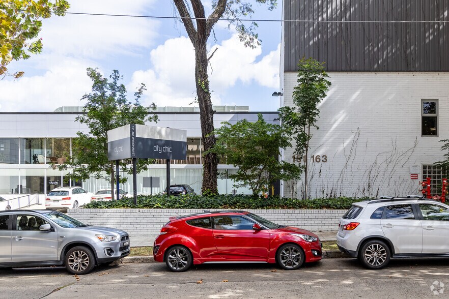 151-163 Wyndham St, Alexandria à louer - Photo du bâtiment - Image 2 de 4
