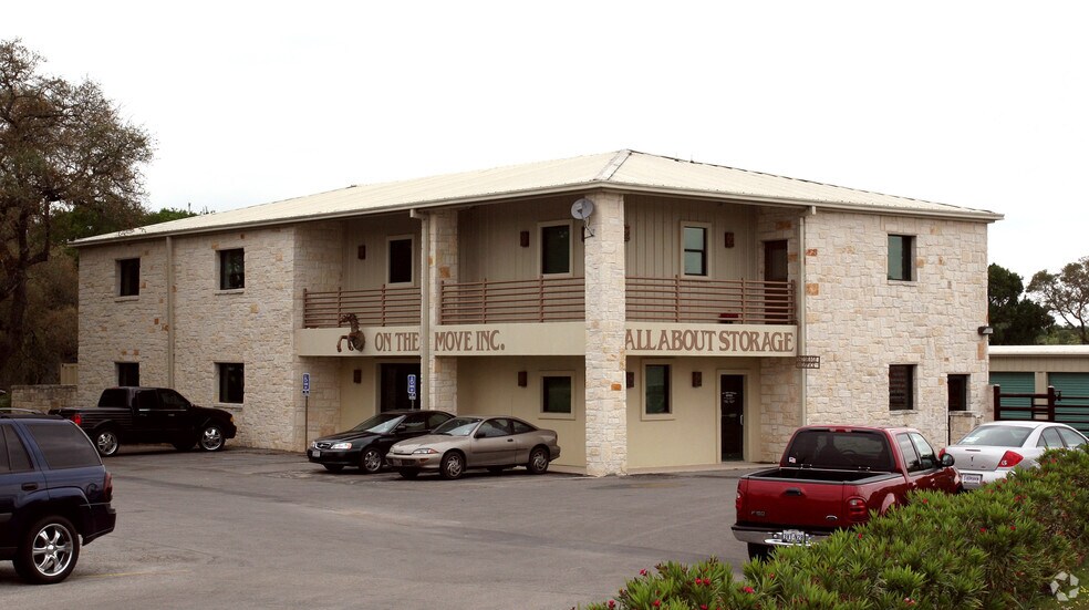 29620 W IH-10, Boerne, TX à louer - Photo du bâtiment - Image 2 de 9