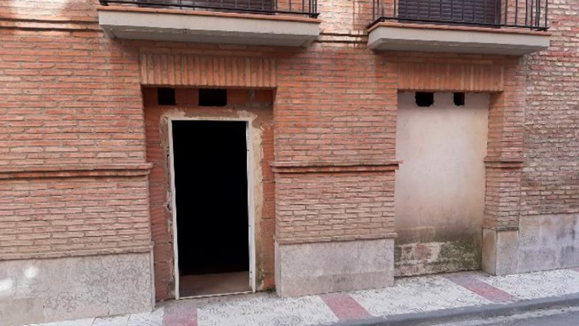 Calle de Goya Francisco, 32, Magallón, ZAR 50520 - Unit Esc. 01 -  - Interior Photo - Image 1 of 4