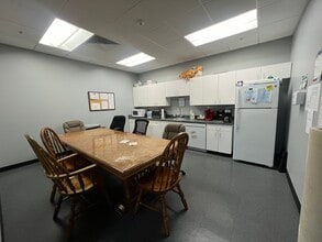903 N 47th St, Rogers, AR for lease Interior Photo- Image 2 of 9
