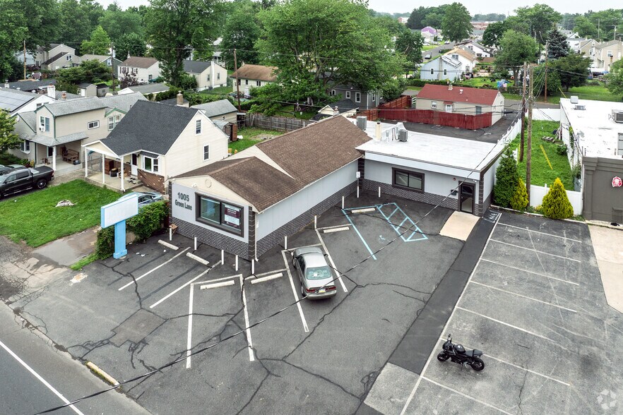 1005 Green Ln, Levittown, PA à vendre - Aérien - Image 3 de 4