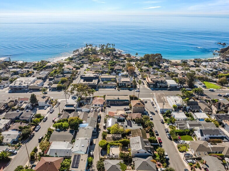1148-1178 N Coast Hwy, Laguna Beach, CA à vendre - Photo du bâtiment - Image 2 de 18