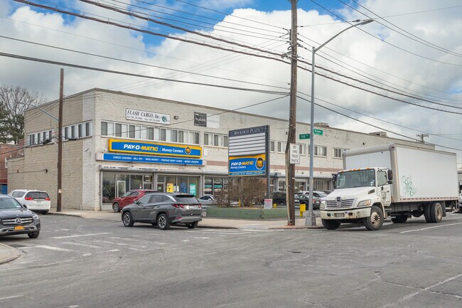 More details for 160-39-160-61 Rockaway Blvd, Jamaica, NY - Office for Lease