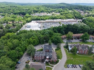 Plus de détails pour 2 Stowe Rd, Peekskill, NY - Bureau à louer