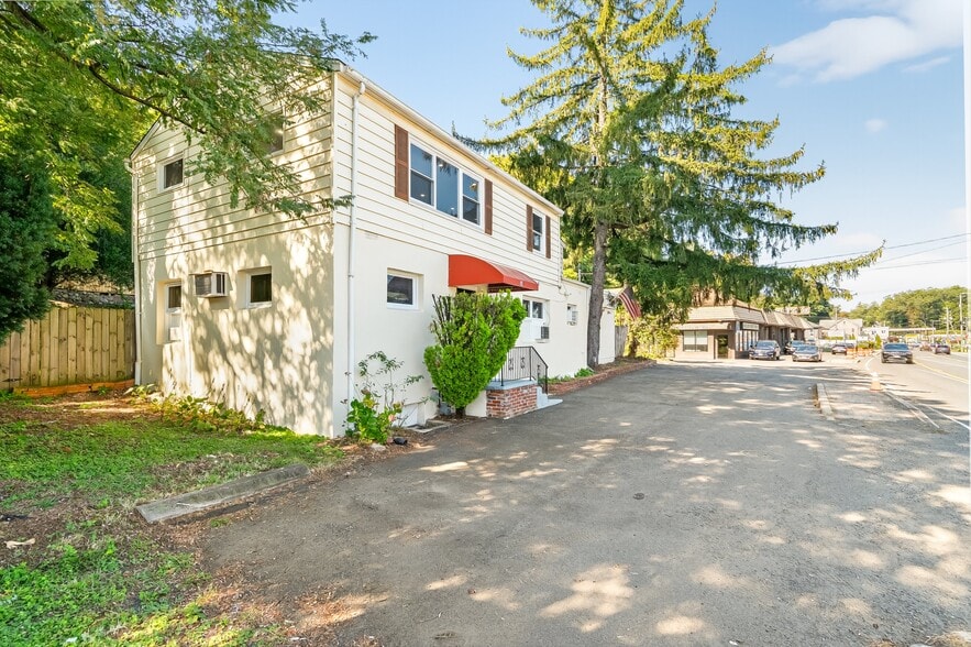 153 Route 9W, Haverstraw, NY for sale - Building Photo - Image 3 of 24