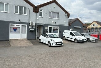 Corngreaves Rd, Cradley Heath for lease Building Photo- Image 1 of 8