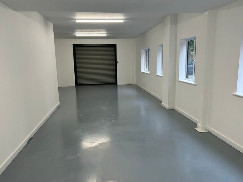 Station Rd, Hungerford for lease - Building Photo - Image 2 of 5