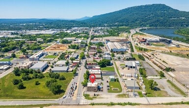 2401 Broad Street, Chattanooga, TN - Aérien Vue de la carte - Image1