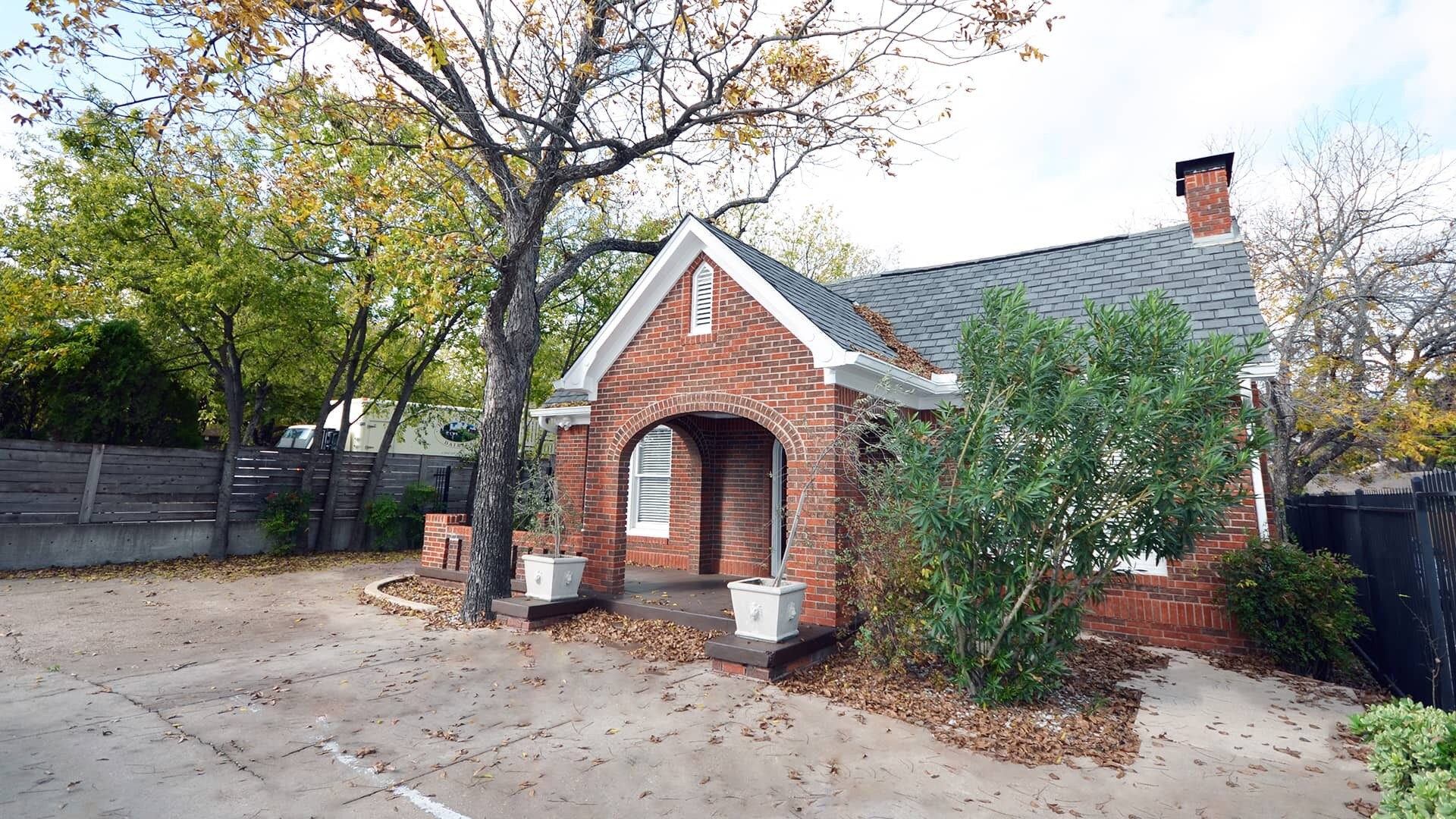 2216 College Ave, Austin, TX à louer Photo principale- Image 1 de 8