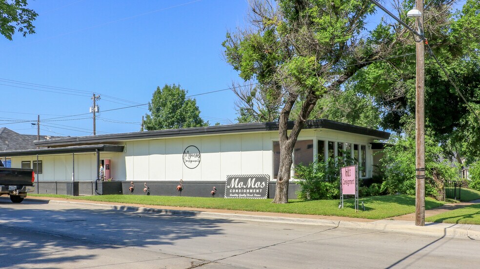 1212 Stevens St, Bridgeport, TX à vendre - Photo du bâtiment - Image 2 de 7